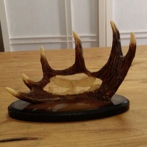 Faux Antler American Eagle Carving Knife Stand